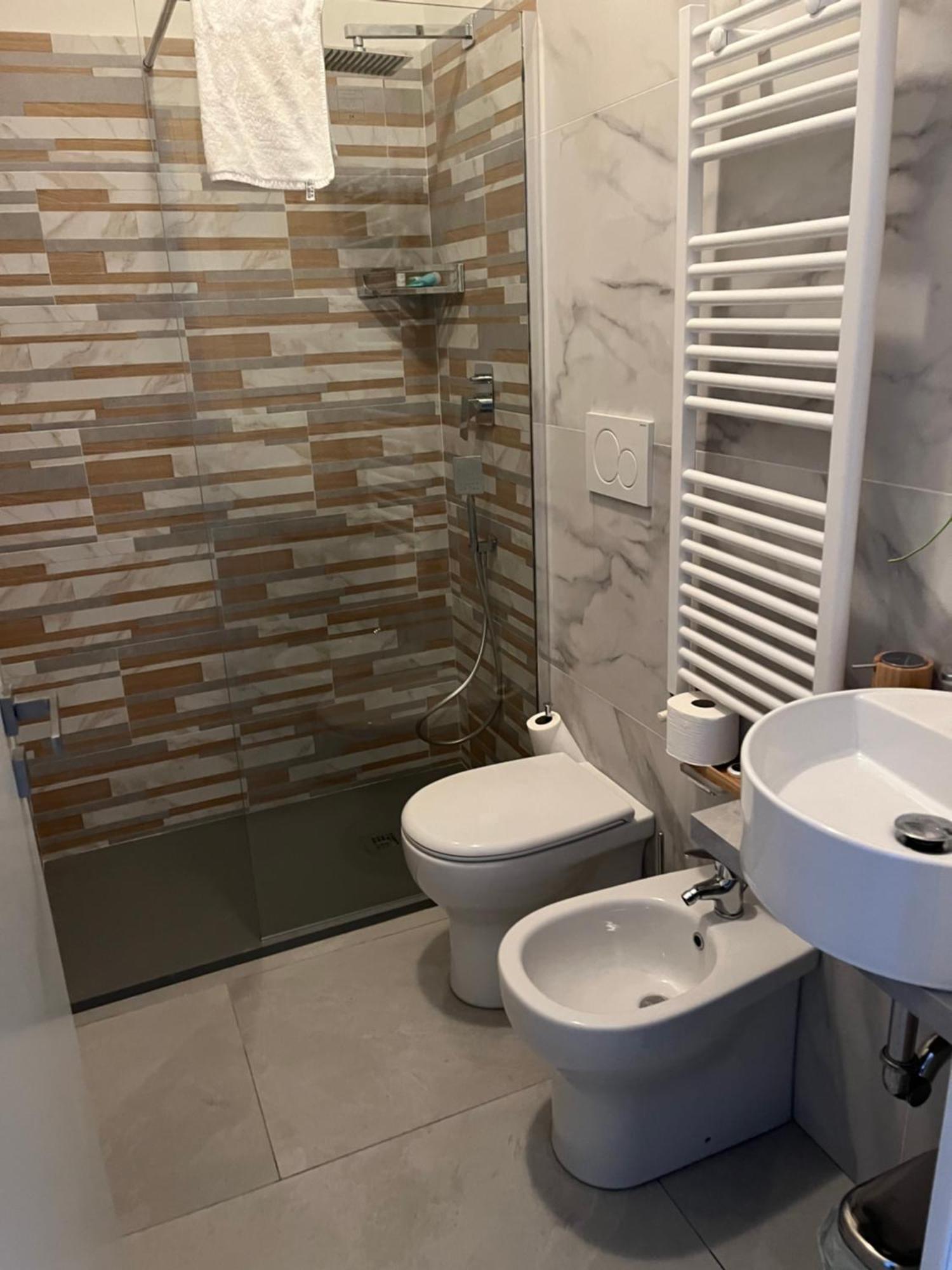 Albachiara Suite Rooms Bolonha Exterior foto